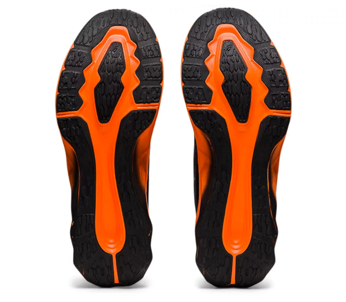 suole scarpe running uomo nere e arancioni