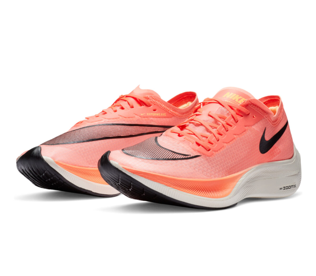 coppia di scarpa da running nike zoomx vaporfly next mango 800