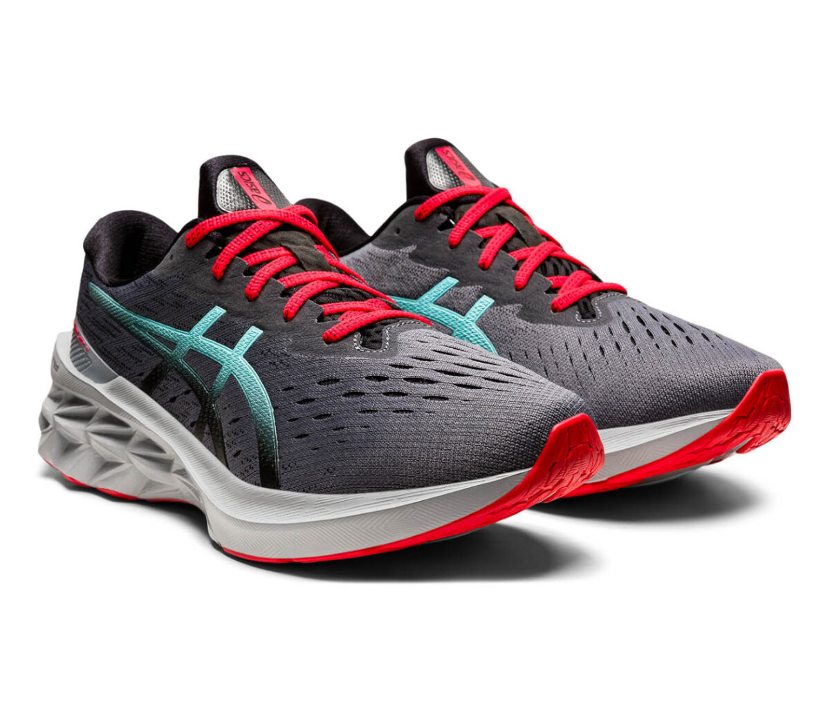 asics novablast uomo blu e rosse
