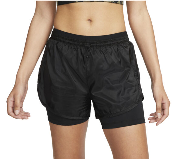 Pantaloncino nike icon clash tempo luxe short donna nero