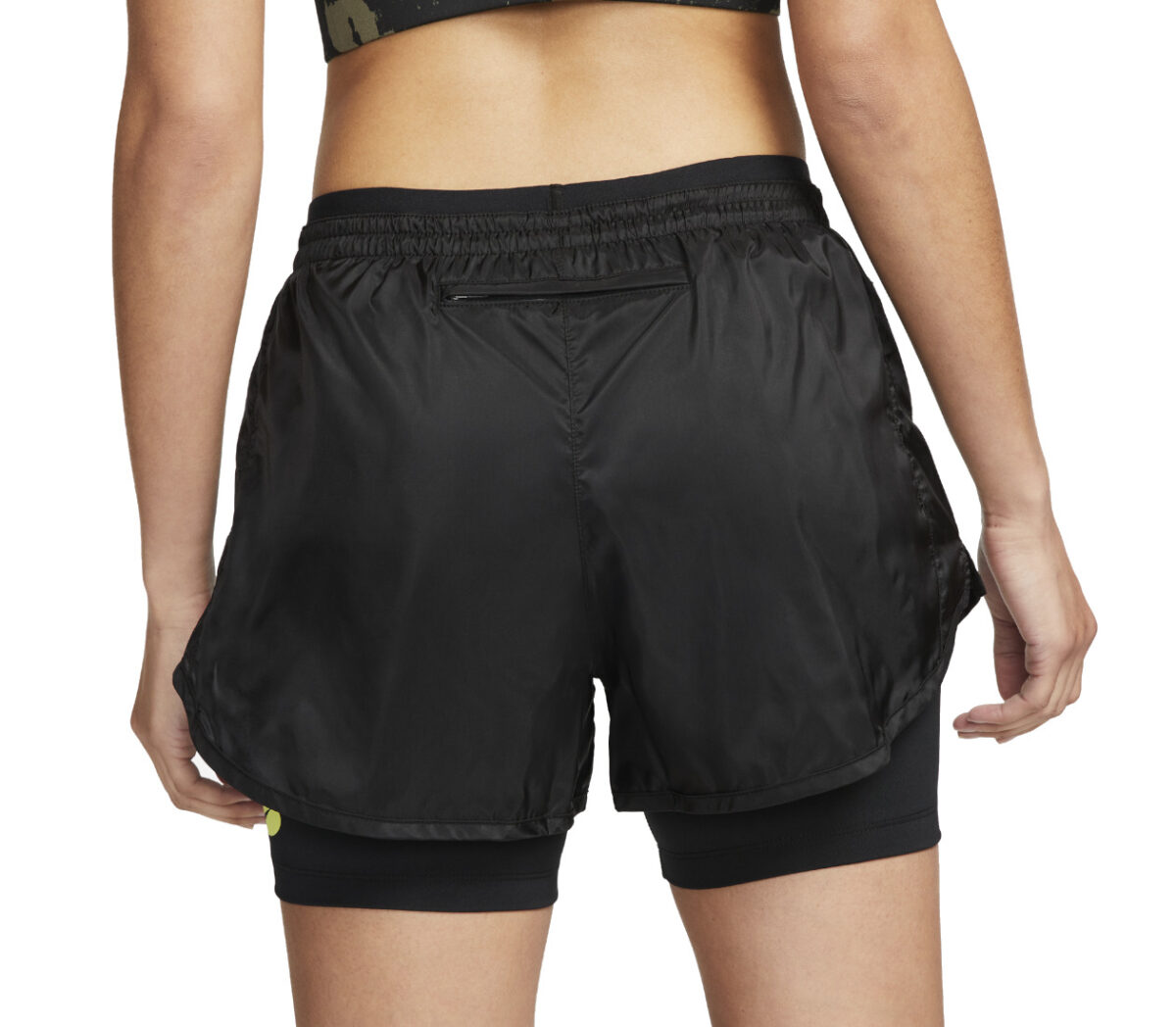 Dietro Pantaloncino nike icon clash tempo luxe short donna nero