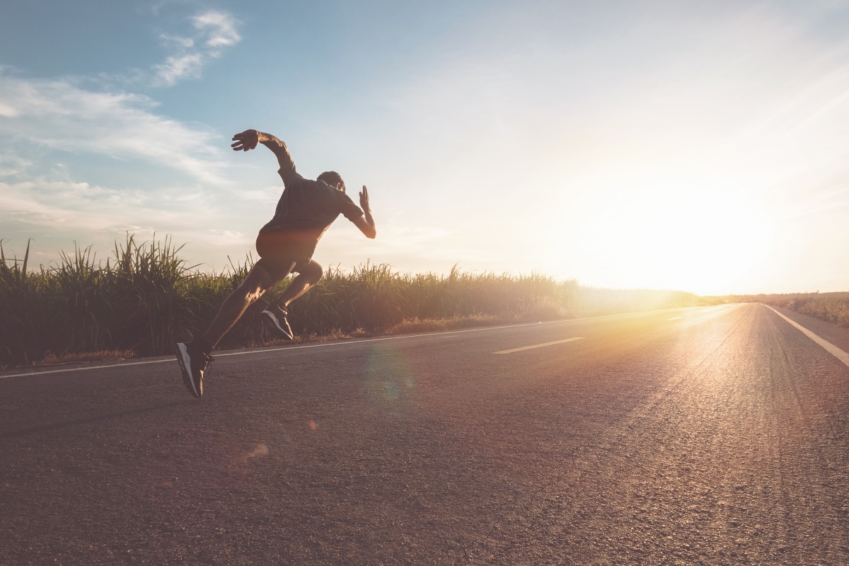 runner scatta durante fartlek