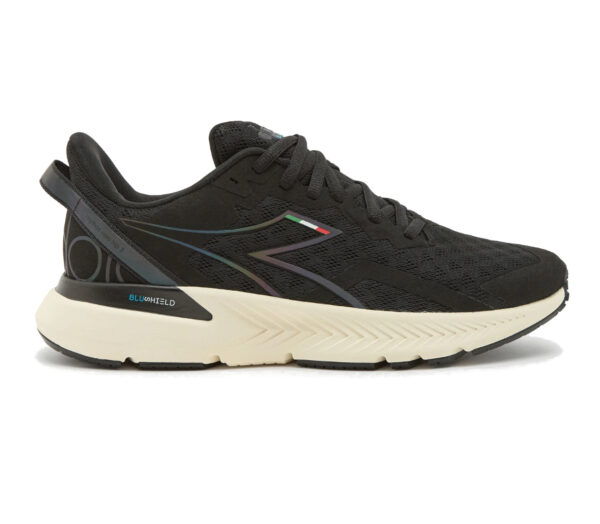 Scarpa diadora mythos blushield volo hip 3 uomo nera