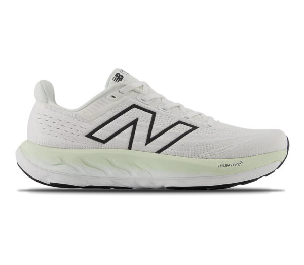 Scarpa New Balance Fresh Foam Vongo v6 uomo Reflection con White e Mineral