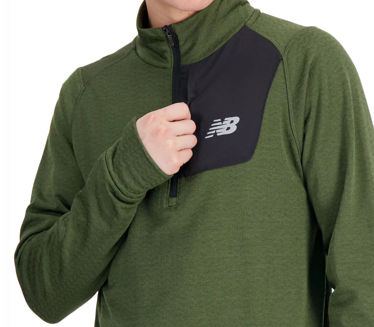 Dettaglio Felpa New Balance Heat Grid Half Zip uomo verde