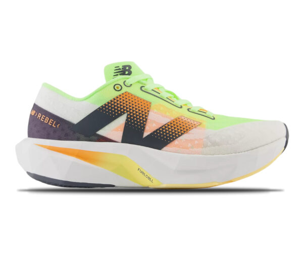 Scarpa New Balance FuelCell Rebel v4 uomo bianca verde