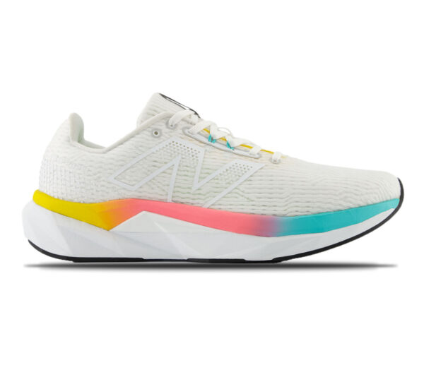 Scarpa New Balance FuelCell Propel v5 uomo bianca
