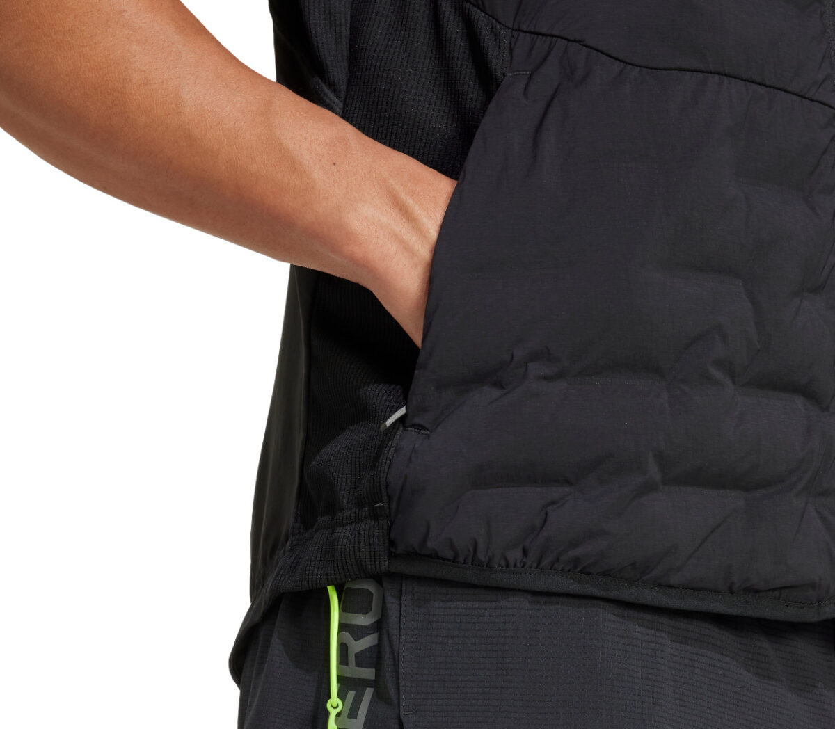 Dettaglio Giacca Adidas Adizero Vest uomo nera