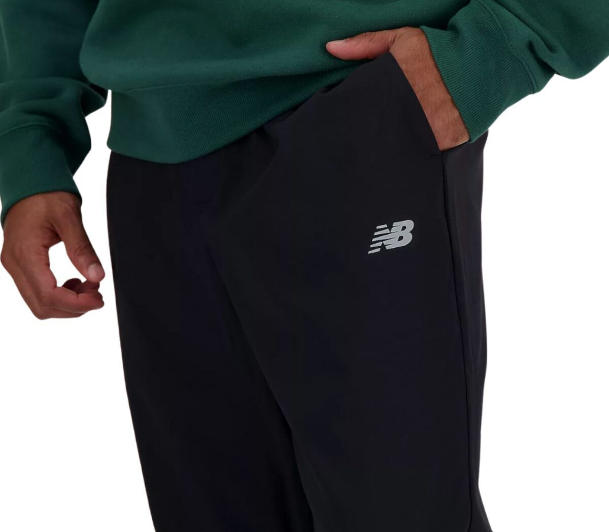 Dettaglio Pantaloni New Balance AC Tapered Pant 29