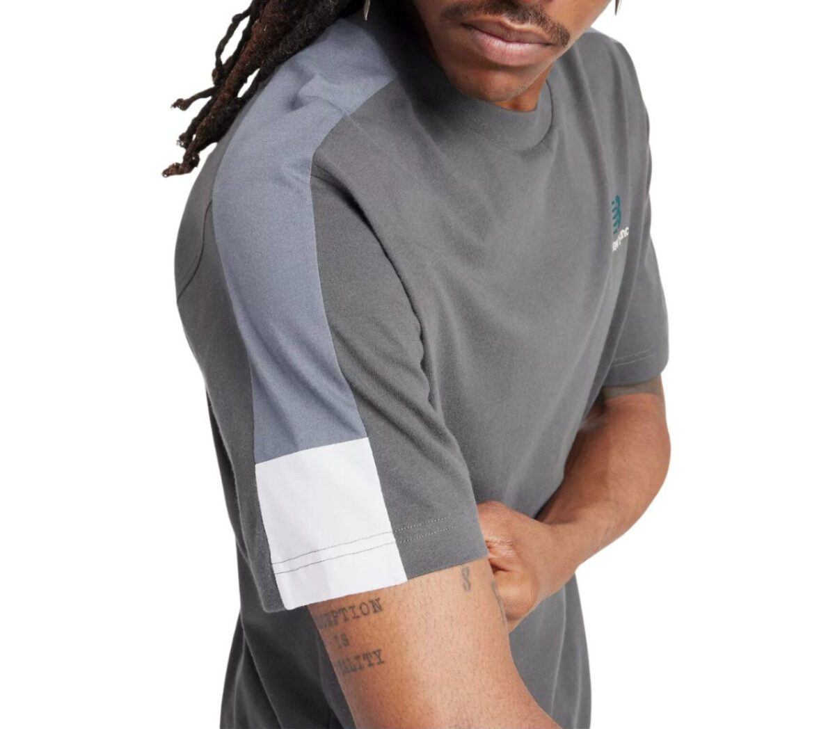 Dettagli T-shirt New Balance Classic Graphic uomo grigia
