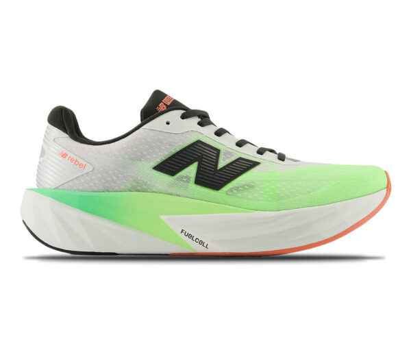 Scarpa New Balance FuelCell Rebel v5 uomo bianca verde