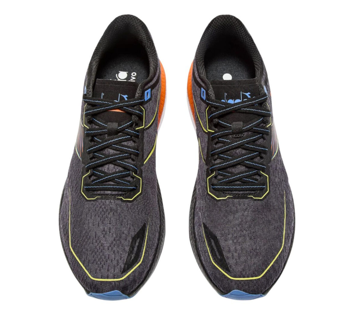 Tomaia Scarpa Diadora Mythos Blushield Volo 5 uomo nera arancione