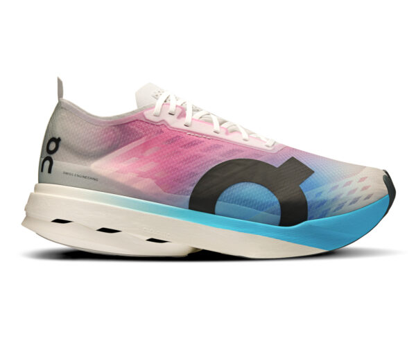 Scarpa On Cloudboom Strike uomo white horizon